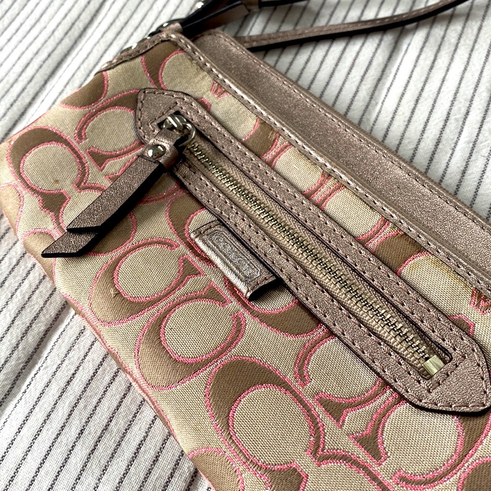 Coach Wristlet - Picture 2 of 5